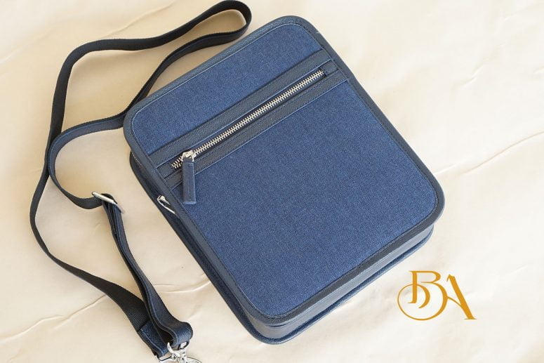 Túi Da Bò Phối Vải Canvas Màu Xanh Navy. Túi Xách Đeo Chéo Nam M024