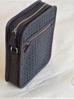 Túi Da Bò Caro Màu Nâu Đen. Túi Xách Đeo Chéo M025