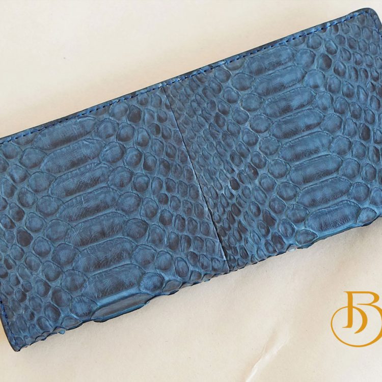 Ví Dài Da Trăn Nhập Khẩu. Ví Dài Da Thật Màu Xanh Đậm M029