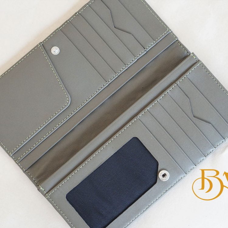 Ví Dài Da Trăn Nhập Khẩu. Ví Dài Da Thật Màu Xám Ghi M030