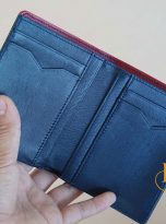 Ví Da Bò Nhập Khẩu Màu Xanh Navy Phối Đỏ. Ví Nam Da Thật Dáng Đứng M049