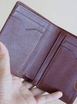 Ví Da Bò Nhập Khẩu Màu Nâu. Ví Nam Da Thật Dáng Đứng M050