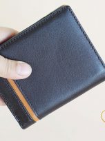 Ví Da Bò Nhập Khẩu Màu Nâu Đậm Phối Vàng. Ví Nam Da Thật Dáng Đứng M051