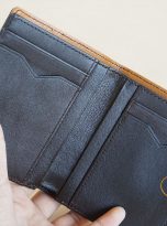 Ví Da Bò Nhập Khẩu Màu Nâu Đậm Phối Vàng. Ví Nam Da Thật Dáng Đứng M051