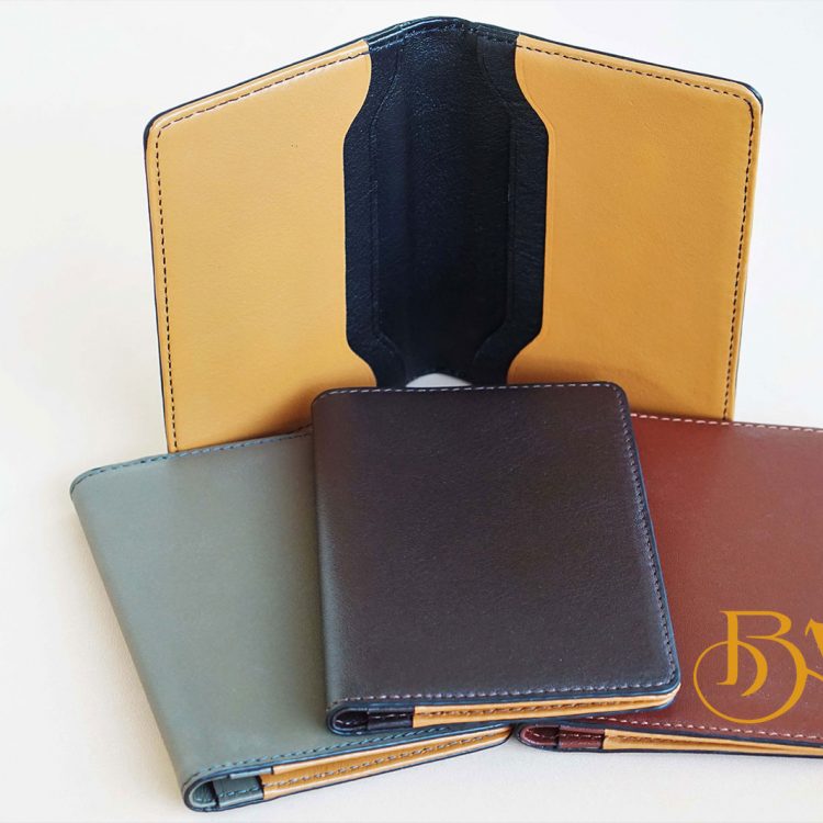 Ví Đựng Thẻ Da Bò Màu Nâu Đậm. Ví Name Card Da Bò Nappa M056