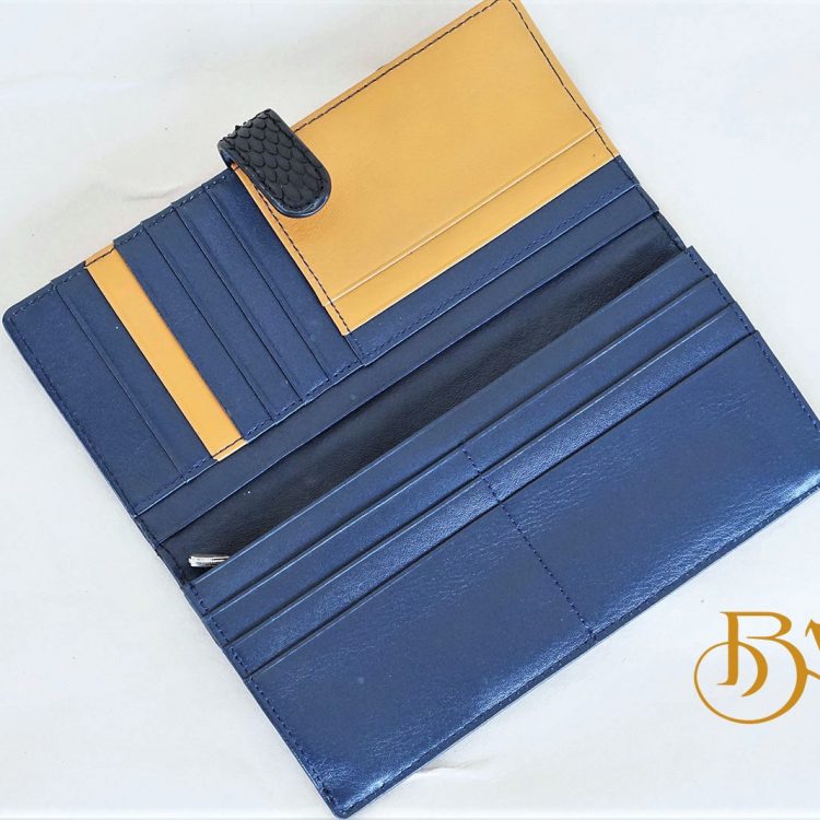 Ví Dài Da Trăn Nhập Khẩu. Ví Dài Da Thật Màu Đen M060