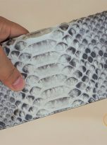 Ví Dài Da Trăn Nhập Khẩu. Ví Dài Da Thật Màu Trắng M059