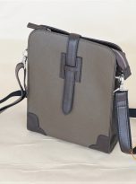 Túi Da Bò Đeo Chéo Màu Nâu. Túi Xách Công Sở Nam Da Thật M071