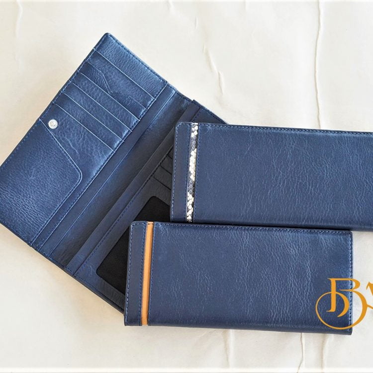 Ví Da Bò Cầm Tay Màu Xanh Navy. Ví Dài Da Thật M069