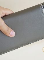 Ví Da Bò Cầm Tay Màu Xanh Oliu. Ví Dài Da Thật M070