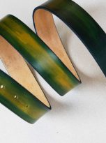 Thắt lưng da bò Veg-tan Handmade màu xanh Patina