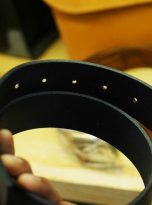 Thắt lưng da bò Veg-tan màu đen, dây lưng da bò nguyên miếng