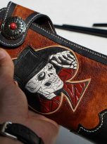 Ví cầm tay chạm khắc thủ công, ví da bò Veg-tan Handmade màu nâu