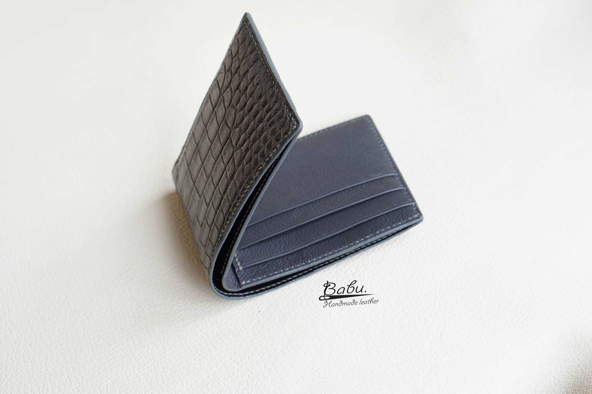 Ví da cá sấu nhập khẩu màu xám, ví nam da cá sấu Handmade cao cấp AWL103